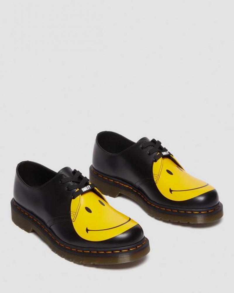 Black Women's Dr Martens 1461 Smiley® Smooth Leather Oxford Shoes | USA_Dr32038