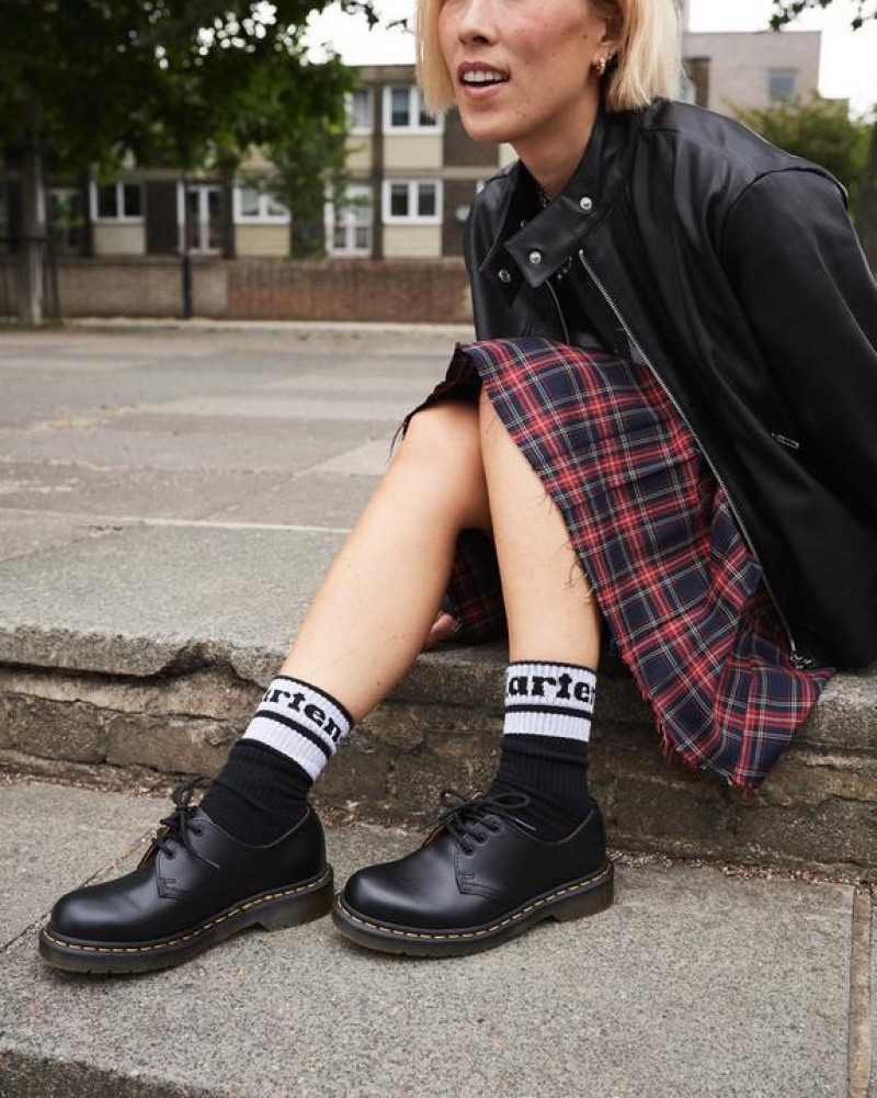 Black / White Accessories Dr Martens Athletic Logo Organic Cotton Blend Size,S/M,M/L~US WOMEN,5 - 10,11 - 16~US MEN,4 - 9,10 - 15~UK,3 - | USA_Dr25371